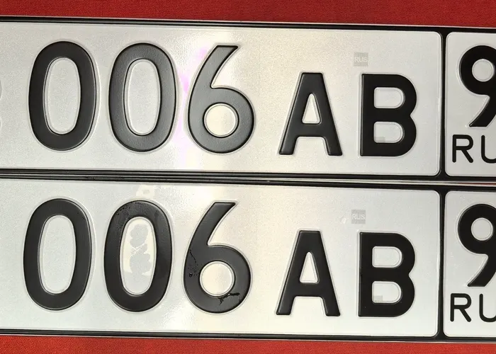 Номер В006АВ97 на автомобиле