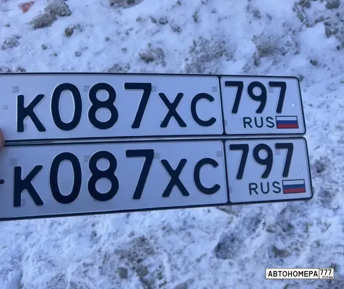 Номер К087ХС797 на автомобиле