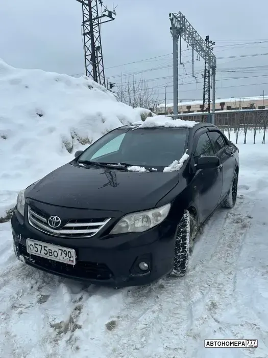 Номер О575ВО790 на автомобиле