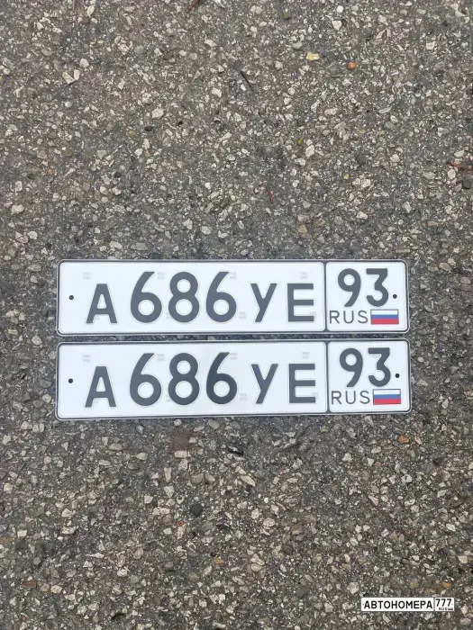 Номер А686УЕ93 на автомобиле