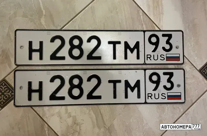 Номер Н282ТМ93 на автомобиле