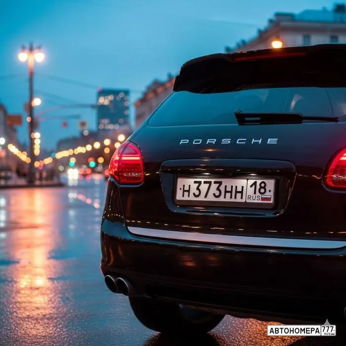 Номер Н373НН18 на автомобиле
