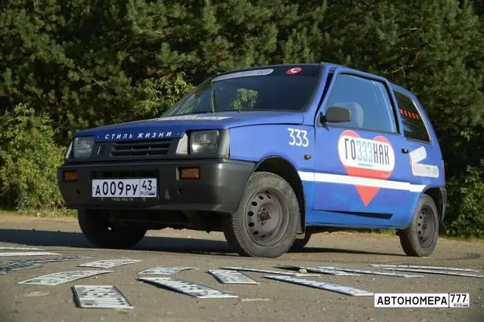 Номер А009РУ43 на автомобиле