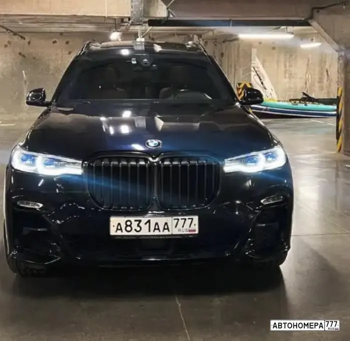 Номер А831АА777 на автомобиле