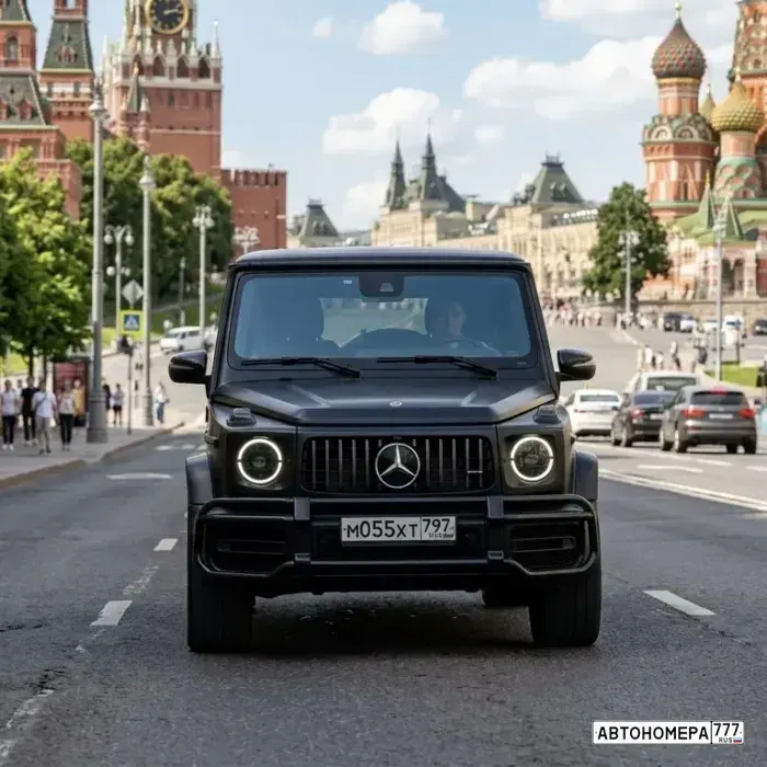 Номер М055ХТ797 на автомобиле